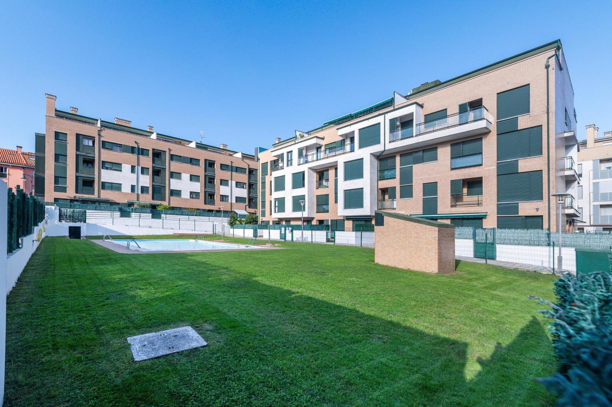 Alloru, Apartamento Con Piscina La Playa A 3 Km Vut-2714-As Llanes Exteriör bild
